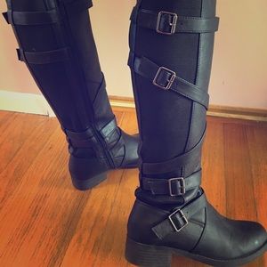 Black knee length boots, used like new condition